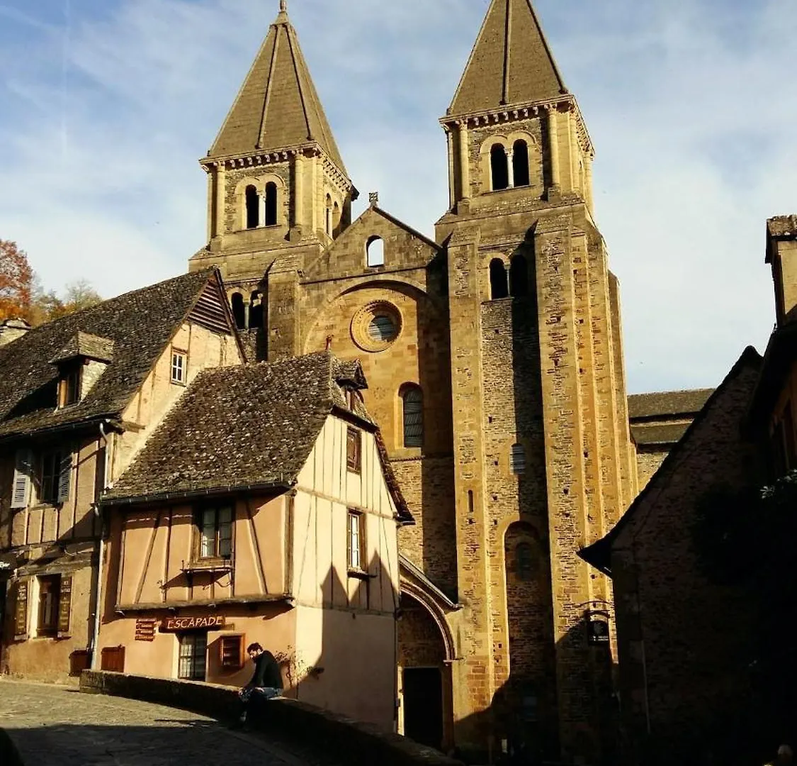 Holiday home Grange Renovee Avec Vue Dans Village Paisible Pruines
